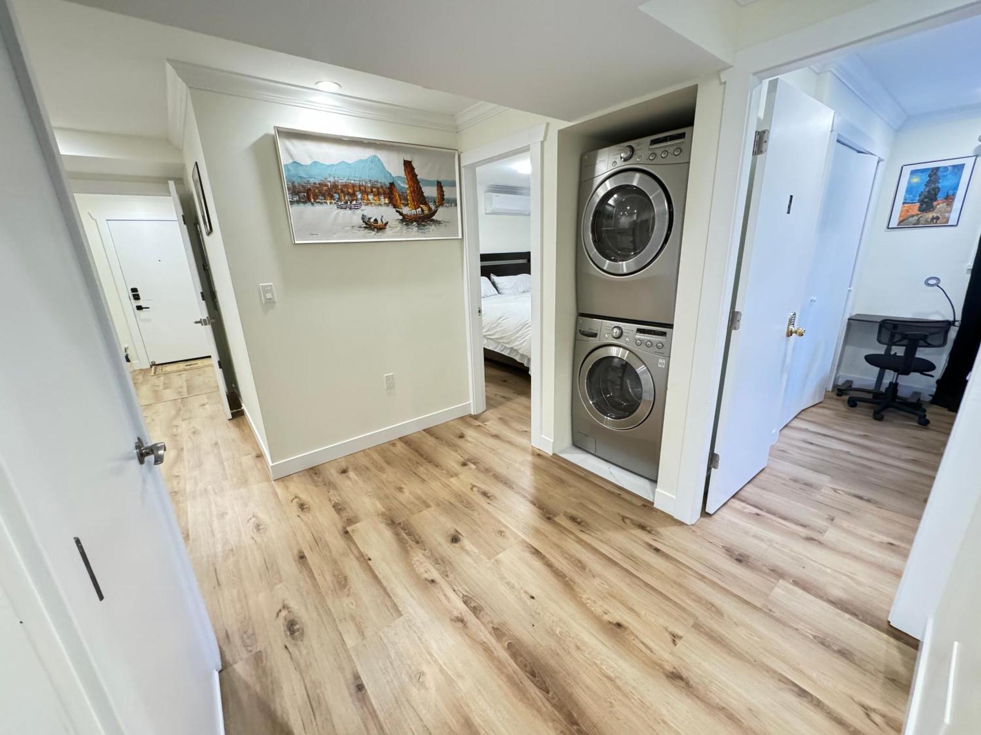 Quite House Near The Vancouver Airport リッチモンド エクステリア 写真